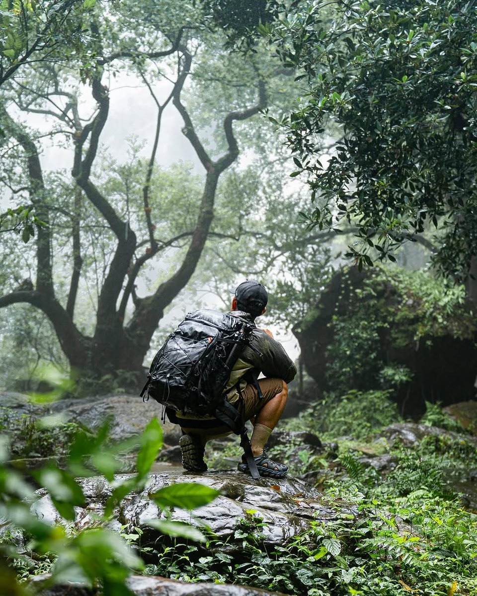 PGYTECH_global's tweet photo. Streams whisper, mountains stand tall ๐๐ฆ
With OnePro Flex in hand and OneGo 2 by your side, every click is a memory ๐ธ๐
@ayutts_
#pgytech #oneproflex #onego2 #pgytechgear #outdoorphotography #adventuregear #explorewithpgytech #naturephotography https://t.co/rkQ6ATR1Zi