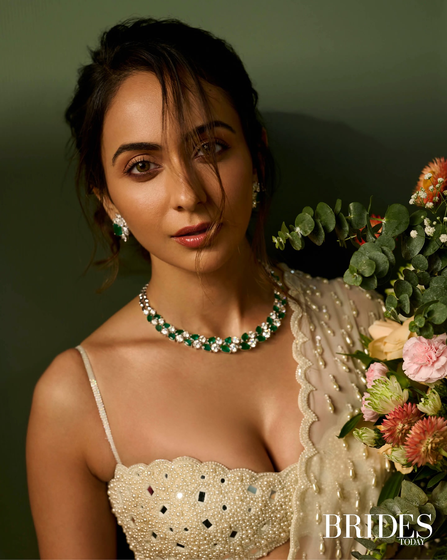 GyZKiJ0a0AA5Oe_?format=jpg&name=large