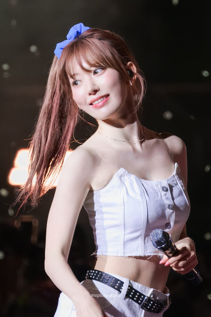 ふわふわページ 250809 👀🩵 #LE_SSERAFIM #르세라핌 #SAKURA #사쿠라 #宮脇咲良