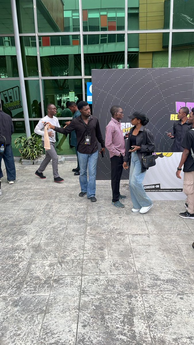 simcodes_'s tweet image. Holla! I am at the @oscaafrica festival 2025 #oscafest25 #beyondborders