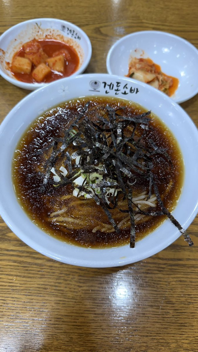 Hekateee's tweet photo. 전주 로컬인의 추천으로 겐돈소바 https://t.co/7EBopZXXaX