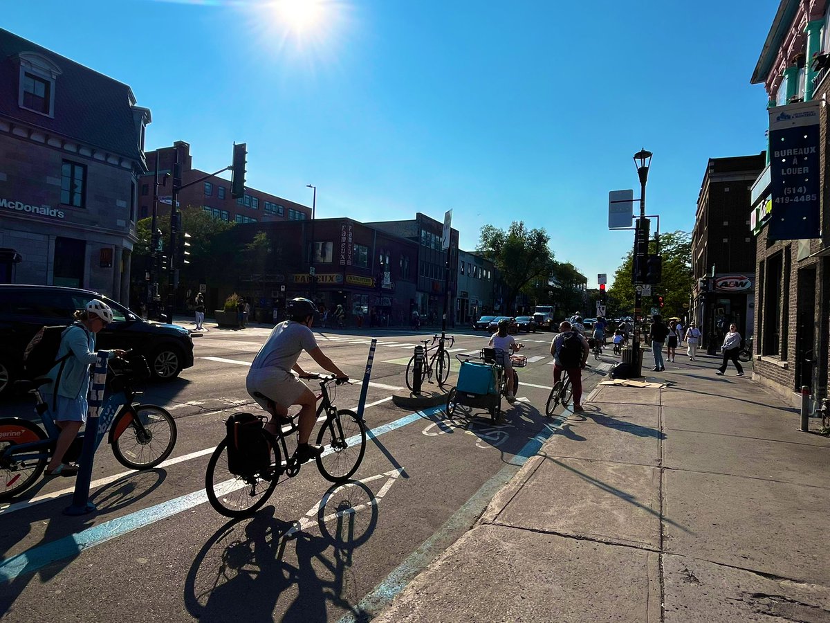 igartaSD's tweet photo. @biximontreal is breaking records this year with nearly 100,000 bike share trips in one day. https://t.co/zA1y0QCfBF