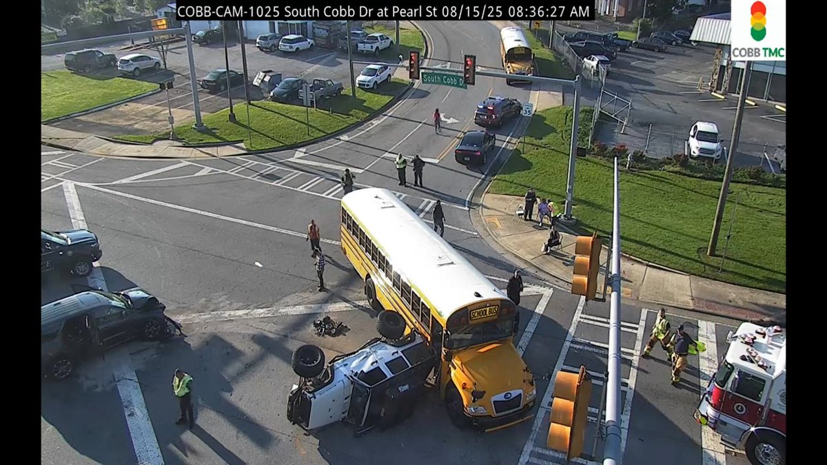 TrafficTrackers tweet media