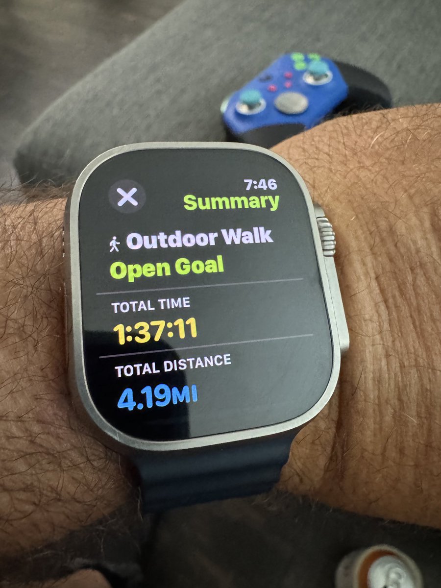 Robert Taylor tweet media