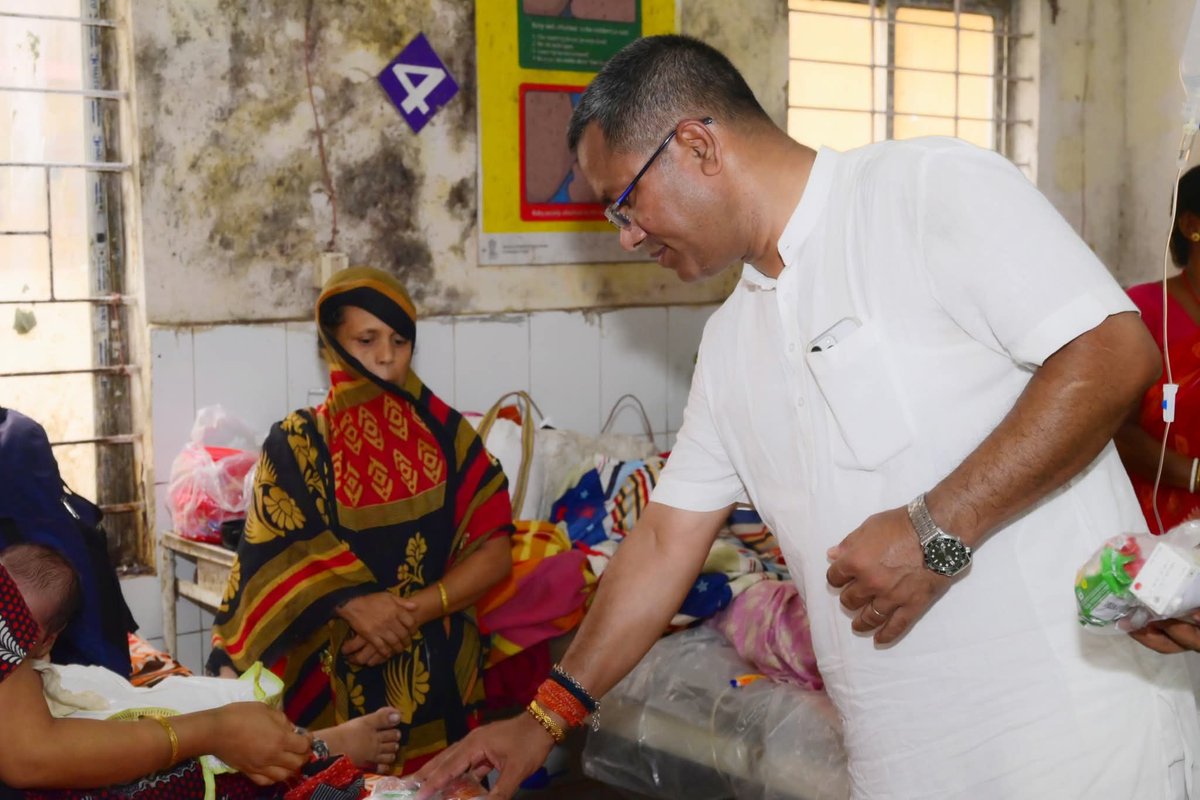 🇮🇳 On #IndependenceDay, visited Sribhumi District Civil Hospital to distribute fruits among patients.

A small gesture to bring smiles &amp; share the spirit of freedom.