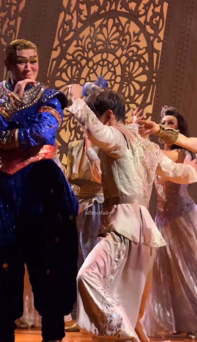 매형이형 우월춤 각잡고 있는데 냅다 때림ㅋㅋㅋㅋㅋㅋ개웃곀ㅋㅋㅋ