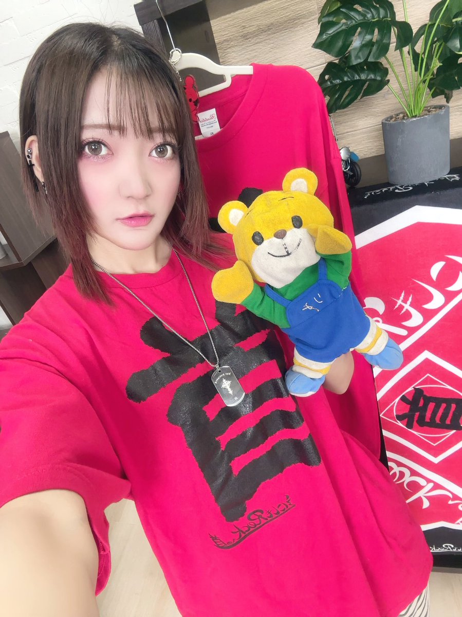 #にしも道 ありがとうございました🌸

理想の夏フェス、全て妄想だからこその意味分からん豪華さでしたね笑

でも実現可能範囲でいつか夏の首フェスとかやってみたいね！

そして公式アカウント<a href="/n_rock2525/">西本りみの『にしもROCK』への道＠次回：10/24（金）</a>にてフォロリツキャンペーンやるので詳細をお待ちください！

今月もありがとうございました❣️