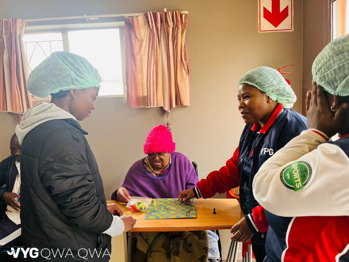 vygsa_official's tweet photo. Our VYG Fam in Qwaqwa spent a beautiful time with the elderly at Bethlehem Old Age Home🏡✨ and Mmulatsela SNC giving love, sharing smiles, and providing care💛🤗💯.

 #VYG #UniforceProject #Qwaqwa #uniforcevygsa #bethlehem #VYGSA #freestate #YouthInAction #givingback https://t.co/1nbENPT4FQ