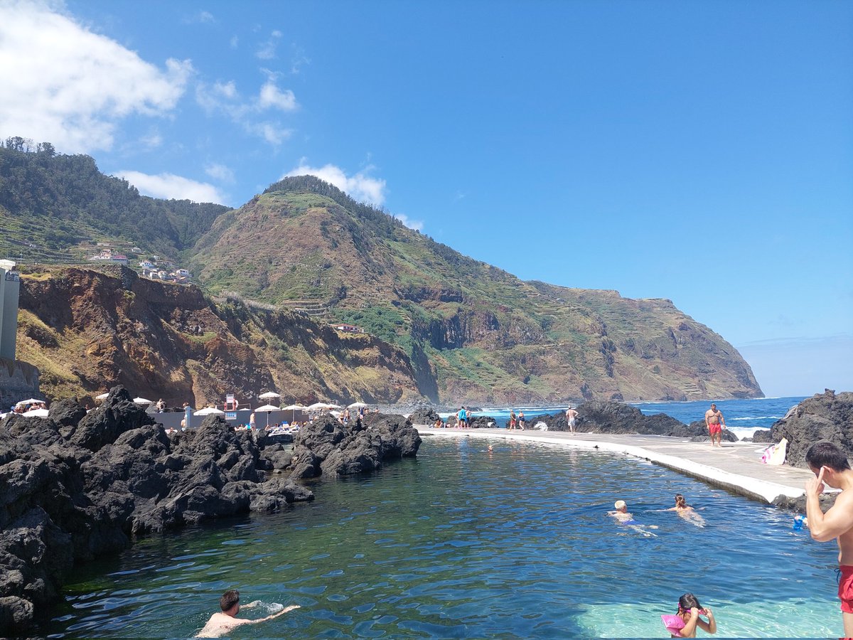 It's been a while since my last post! I took a break from social media whilst in Madeira last week. 

It was such a beautiful place, so many plants and flowers wherever you went. I did my first proper hike to the tallest peak, and tried snorkelling for the first time, too. 💕
