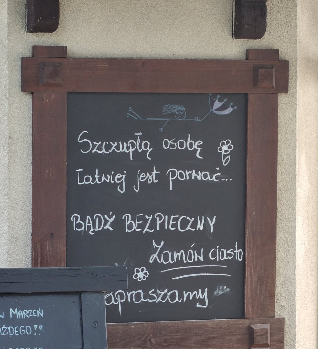Myślałem jakieś ostrzeżenie, a to reklama restauracji XD