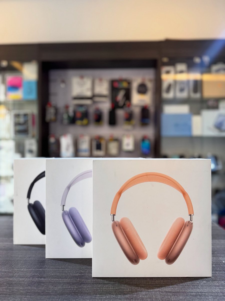 devicecentro's tweet photo. ✅ A V A I L A B L E ✅

AirPods Max 
USB - C

🏷️Price : ¢6500

☎️Call/WhatsApp/DM - 0244237585

#devicecentro #bestdeals #trustedseller #apple #airpod #airpodsmax #discount #viral #music https://t.co/ZAY1EaIaeA