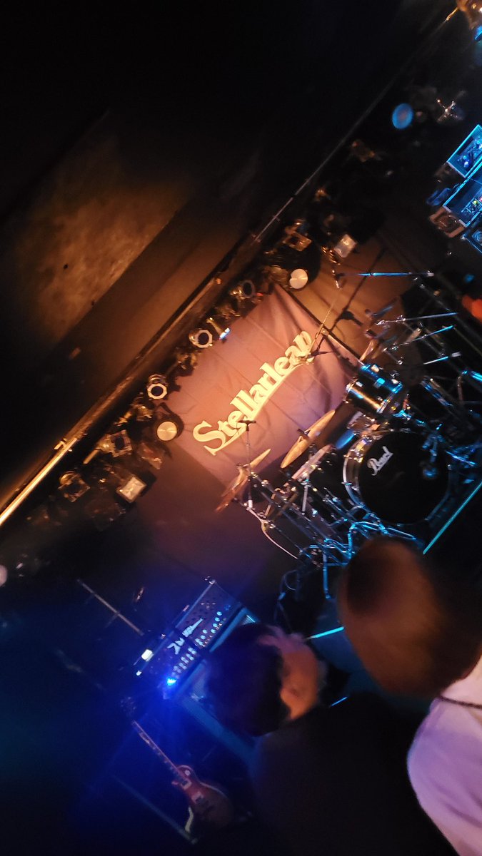 CT7IrZlZ7G53653's tweet photo. 3年ぶりくらいの千葉LOOK
コロナ禍でアホほど聴き込んだメロディが懐かしくてそれなりに嫌なことも思い出したけど今の方が断然いいって言える
いい夜だった✨
#NeverlandTour2025
#GoingGrowingTour
#Stellarleap
#HONEST
#ank
#Babysmoker
#pizzaofdeath https://t.co/T37T5Wd8uI