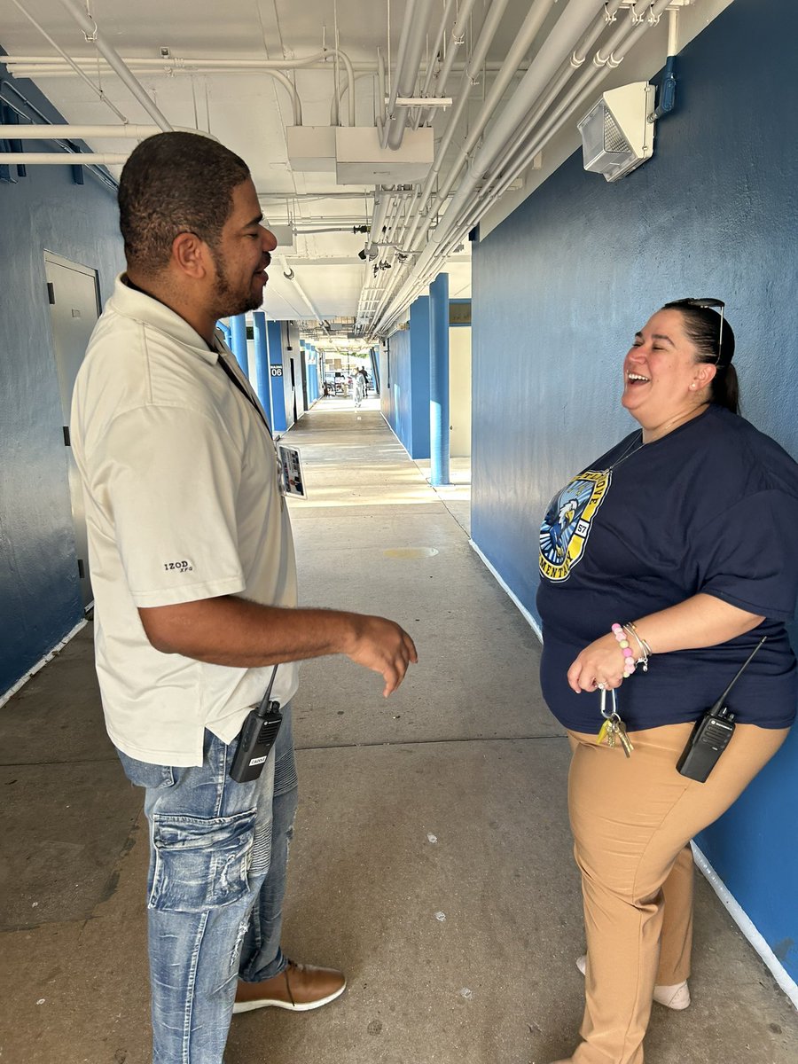 All hands on deck for Day 2 <a href="/myrtlegroveelem/">Myrtle Grove Elementary</a> Students and staff excited for the adventure ahead. <a href="/MDCPS/">Miami-Dade Schools</a> #YourBestChoiceMDCPS <a href="/SuptDotres/">Jose L. Dotres, Ed.D.</a>