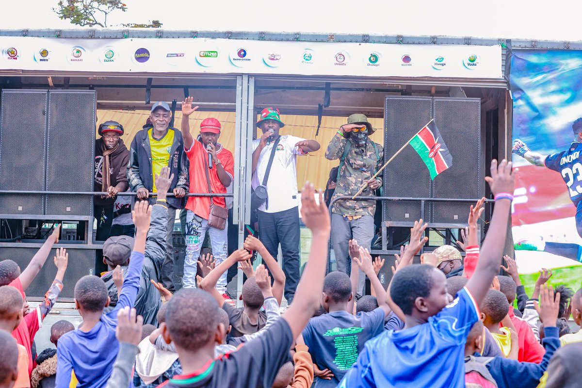 FKF President Hussein Mohammed was in Githurai earlier today, engaging with fans ahead of Sunday’s Zambia vs Kenya match.

We urge all fans to be responsible: arrive early and come with a valid ticket - no ticket, no entry.