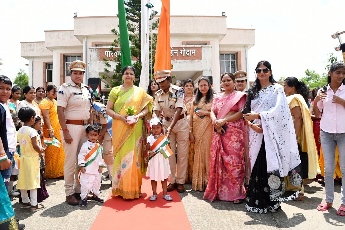 RCWA106RAF tweet media