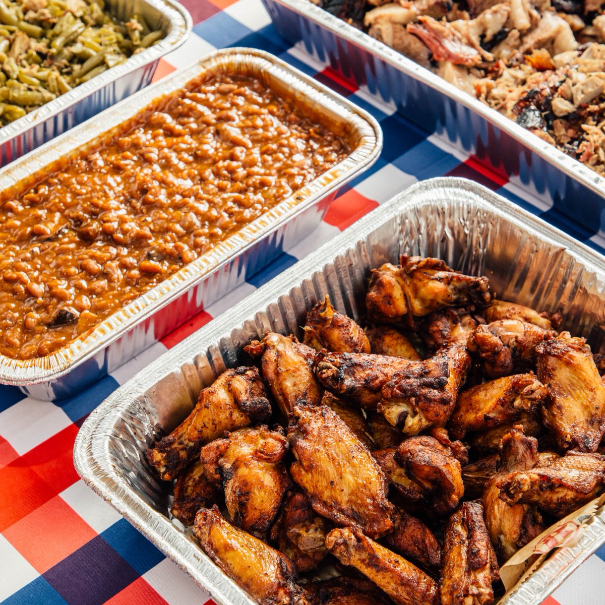 BonosBBQ's tweet photo. Football is back! Come see us in East Club, West Club and Section 119. Watching at home? Place a catering order at the link! 🏈✨
https://t.co/nUuBlkYS4M
@Jaguars 
 #ilovejax #duval https://t.co/FsJWUzrqzm