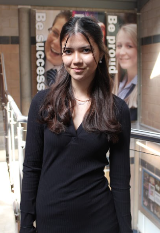 Everyone at Debden Park High School would like to congratulate Zara on securing her place at University of Manchester to study Chemistry with Medicinal Chemistry after achieving a superb AAB in her A-levels. 

Well done Zara, we're proud of you.

#BElikeZara
#BEyourownfuture