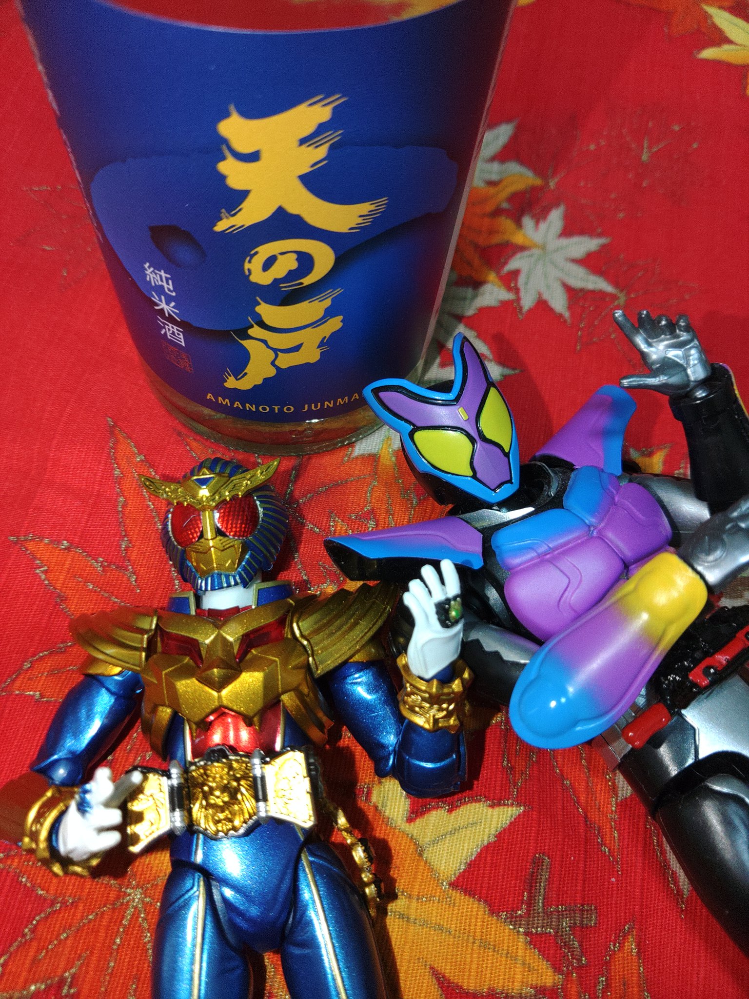 仮面ライダービースト - Search / X