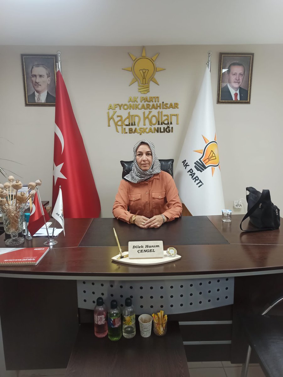 Afyonkarahisar için nöbetteyiz.

Bugün İl Kadın Kolları Başkanlığımızda nöbetçimiz Yönetim Kurulu Üyemiz  Necla Duman.

 Çayımıza sohbetinizle eşlik etmeniz,talep ve önerilerinizi iletmeniz için hafta içi hergün parti binamızda sizleri bekliyor olacağız.

⏰️(13:30-16:30)