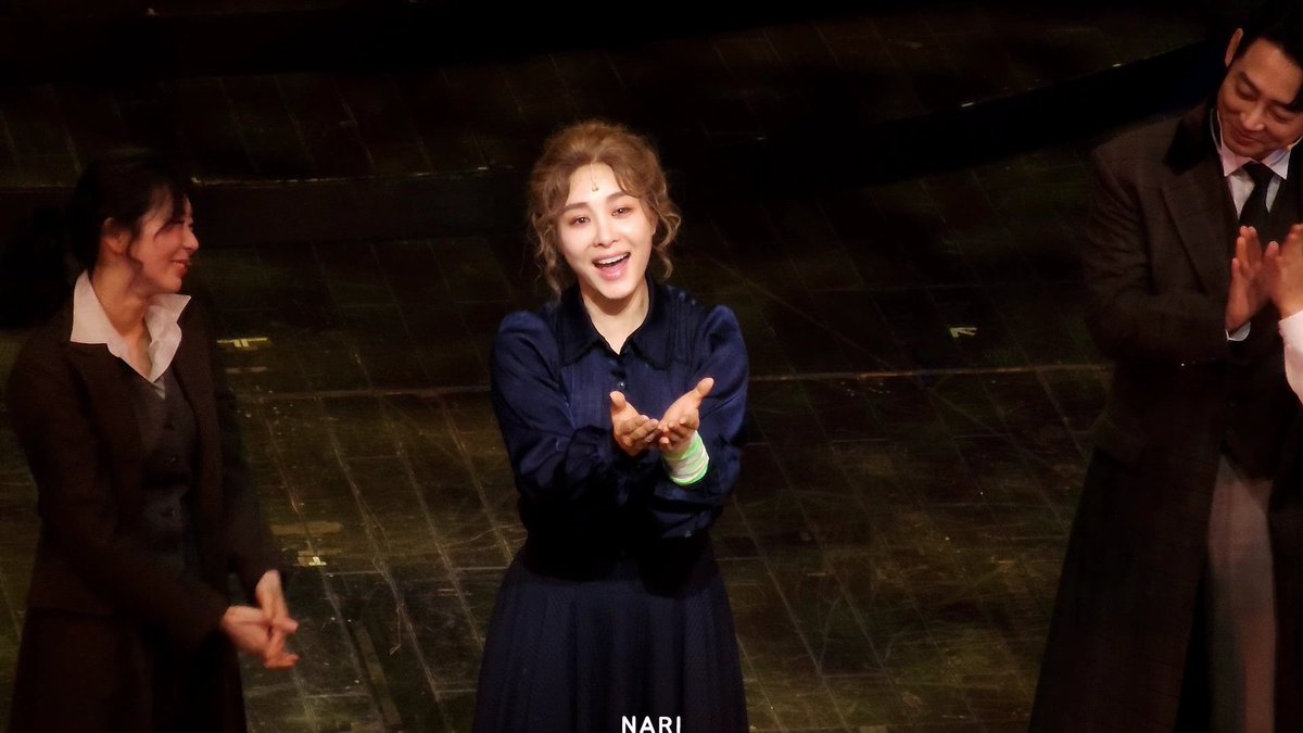 #옥주현

250815 마리퀴리 커튼콜

youtu.be/lMiSk9NeU60?fe…