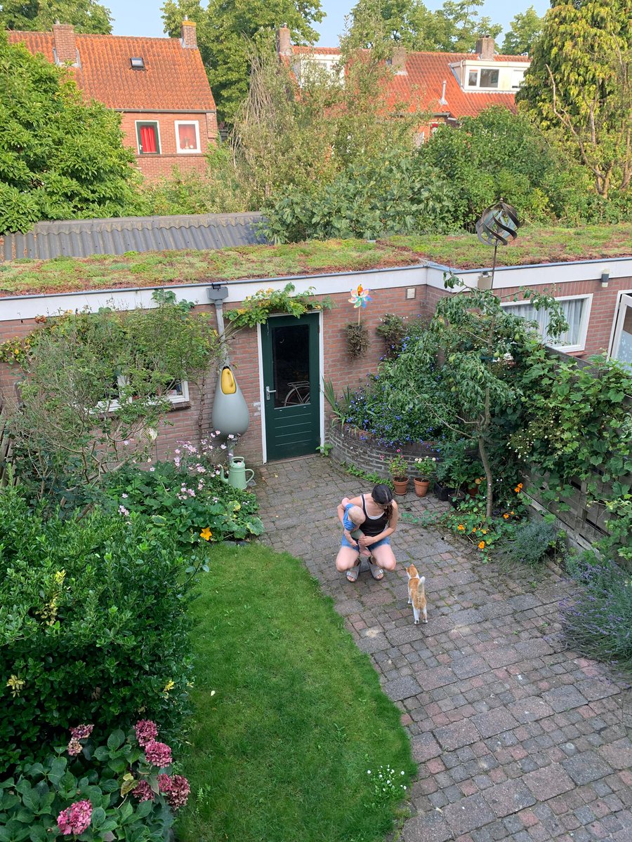julia_talarn's tweet photo. Aquestes han estat les primeres vacances del Nils, el nostre fill de 9 mesos. Hem passat uns dies a Utrecht a una caseta preciosa gràcies a una app  d’intercanvi de cases. https://t.co/YN6fGDkQTt
