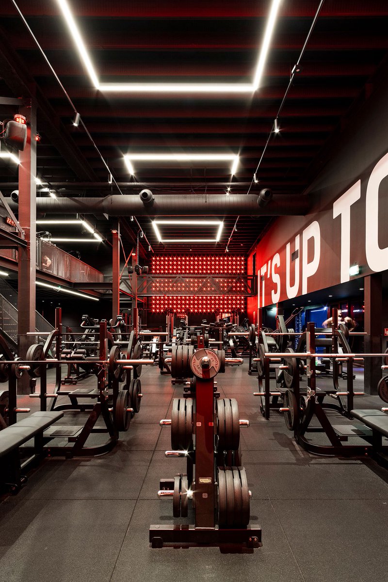 Friday afternoon gym session ✔️🥵