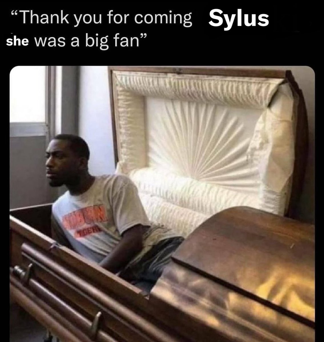 ً (@sylusthinker) on Twitter photo 