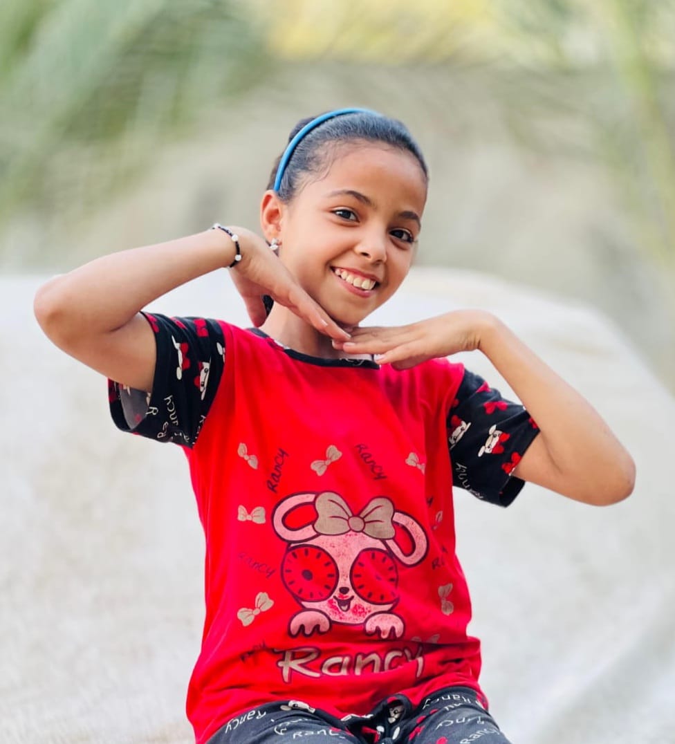 I smile despite the pain of hunger, because I love life and I dream of living like the rest of the girls around the world But the war has stolen two years of my life  years filled with fear and destruction Today, I live with the harshness of hunger.And yet I still smile, 🙏🫂🙏