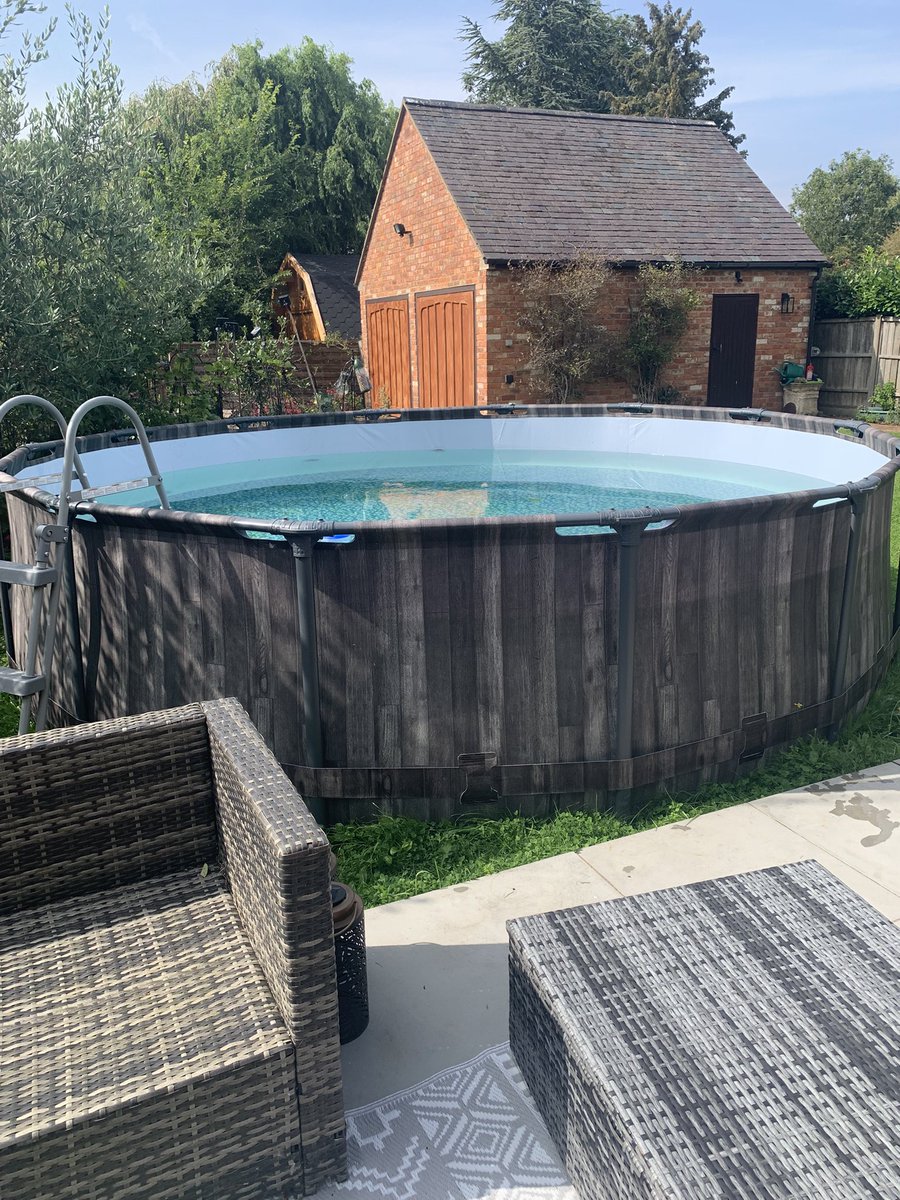 Hot 🥵 hot hot. Getting in this in a minute