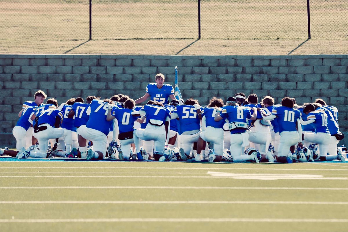 Craig Smith (@csmithbball) on Twitter photo Time to turn up <a href="/FootballSvale/">Sunnyvale Football</a>! Let’s go! See y’all in Godley tonight! #txhsfb <a href="/Smith_Gray2027/">Grayson Smith</a> <a href="/CaysonMaupinQB/">Cayson Maupin</a> Time to turn up <a href="/FootballSvale/">Sunnyvale Football</a>! Let’s go! See y’all in Godley tonight! #txhsfb <a href="/Smith_Gray2027/">Grayson Smith</a> <a href="/CaysonMaupinQB/">Cayson Maupin</a>