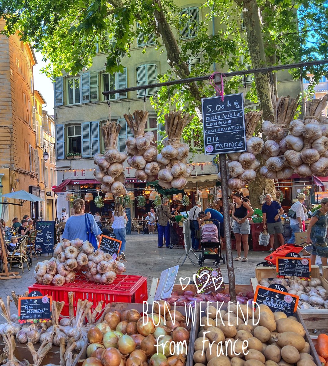 Wishing you a bon weekend from France ❤️
#thegoodlifefrance