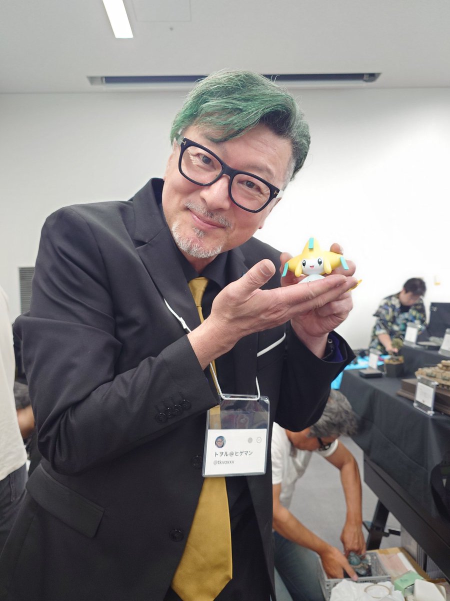 木星帰りのトヲル@ily3000 (@tkvoxxx) on Twitter photo 明日KCFでお会い出来る皆さんよろしくお願いします!
展示もしますがメインは物販w
かいんちゃん <a href="/kaine_mc/">kaine(かいん)</a> の
「模型が上手くなるヤスリ」
「チョコサプ」
「ウエハース」
になります!
ちなみにトヲルは明日の土曜日のみの参加になります!
そちらもよろしくお願いします!
#KCF2025 明日KCFでお会い出来る皆さんよろしくお願いします!
展示もしますがメインは物販w
かいんちゃん <a href="/kaine_mc/">kaine(かいん)</a> の
「模型が上手くなるヤスリ」
「チョコサプ」
「ウエハース」
になります!
ちなみにトヲルは明日の土曜日のみの参加になります!
そちらもよろしくお願いします!
#KCF2025