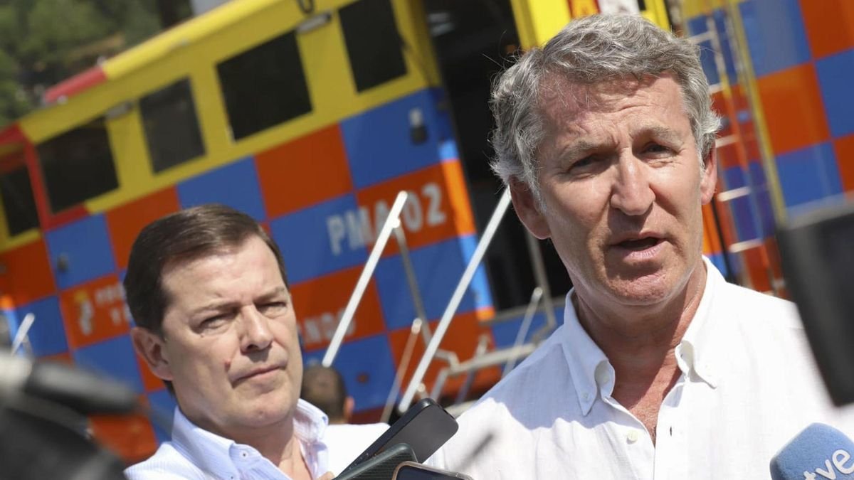 ¿QUIÉN ES EL DIPUTADO FEIJÓO para presentarse como si ostentara un cargo superior?
Feijóo va a Castilla y León y se sitúa en posición preeminente al presidente de la Comunidad, como si se tratara de un acto del PP. 
El gobierno de CyL, representa a todos los ciudadanos.