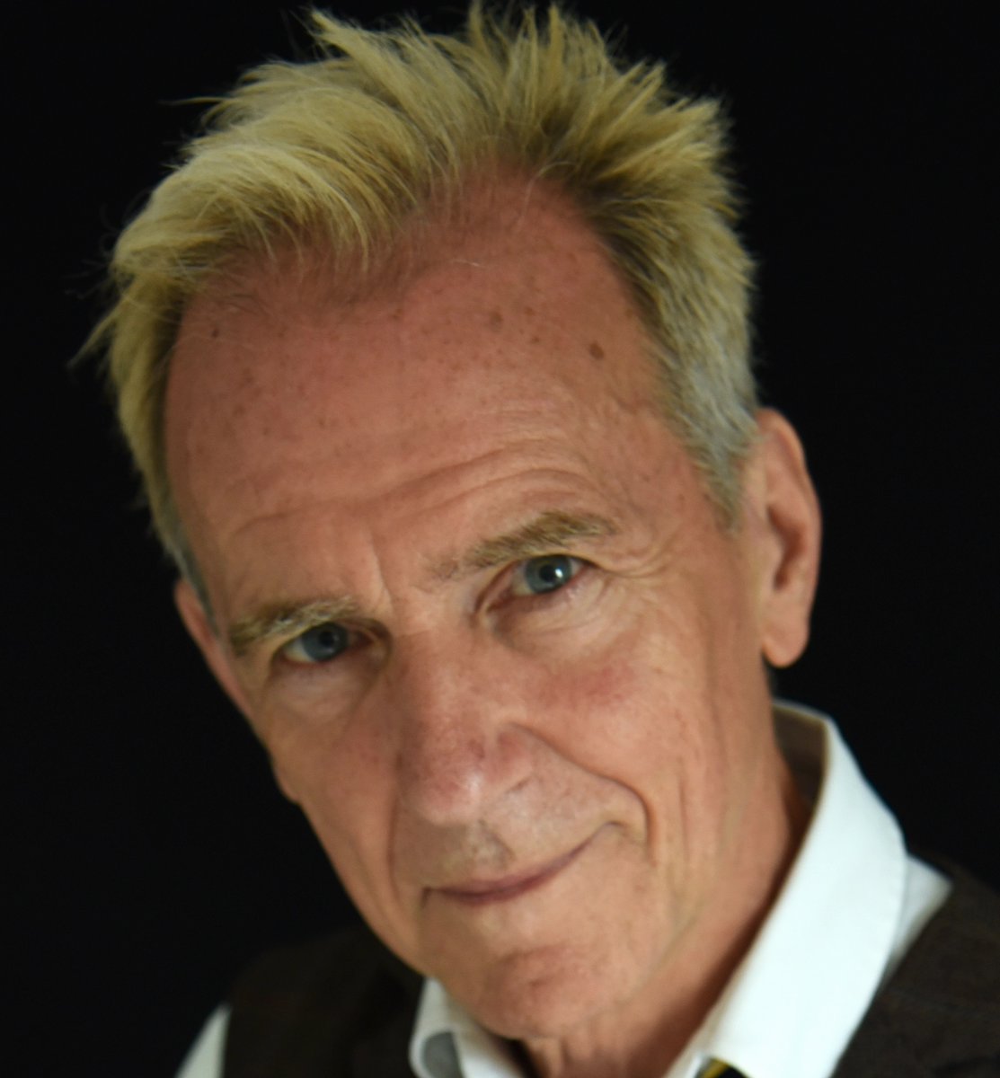 Both our director Bob Tomson &amp; composer Brian Spence are on the radio this weekend!

Brian will be joining <a href="/ctorley/">Colin Torley</a> on <a href="/RadioSaltire/">Radio Saltire</a> on Saturday morning from 10-11am

Bob Tomson is with <a href="/Theatreluvvie/">Ian Brown</a> on his show Backstage on 2nd City Radio (Sundays from noon to 2pm) <a href="/edfringe/">Edinburgh Festival Fringe</a>