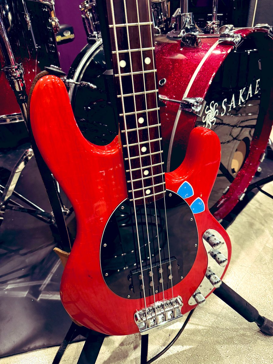 kuroekaz's tweet photo. 今日は制作時間でした🙌
ここ最近てか1ヶ月以上まじでアップする暇がないくらい大充実しています🙏
曲作りも3曲ほどかなり手応えある形になったので近いうちライブでやったり音源化したいなぁ🧛♀️
#HOLICS #ホリックス https://t.co/Ryc6MUWEK1