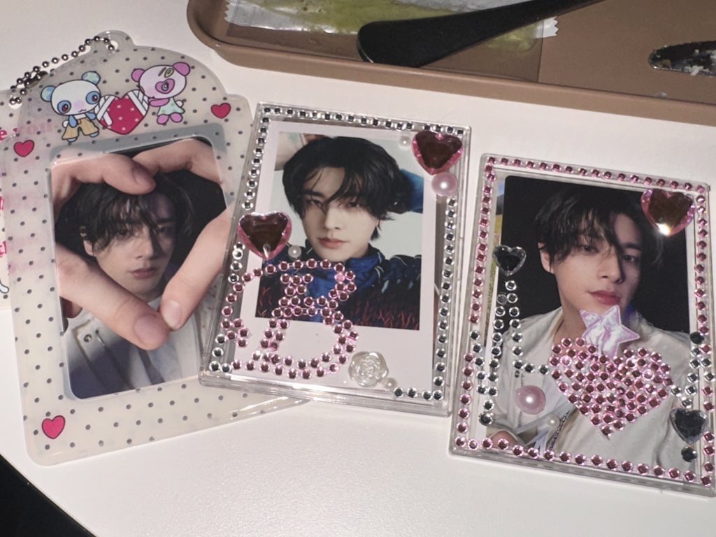 b2sideu's tweet image. team 선크림즈 🫰🏻