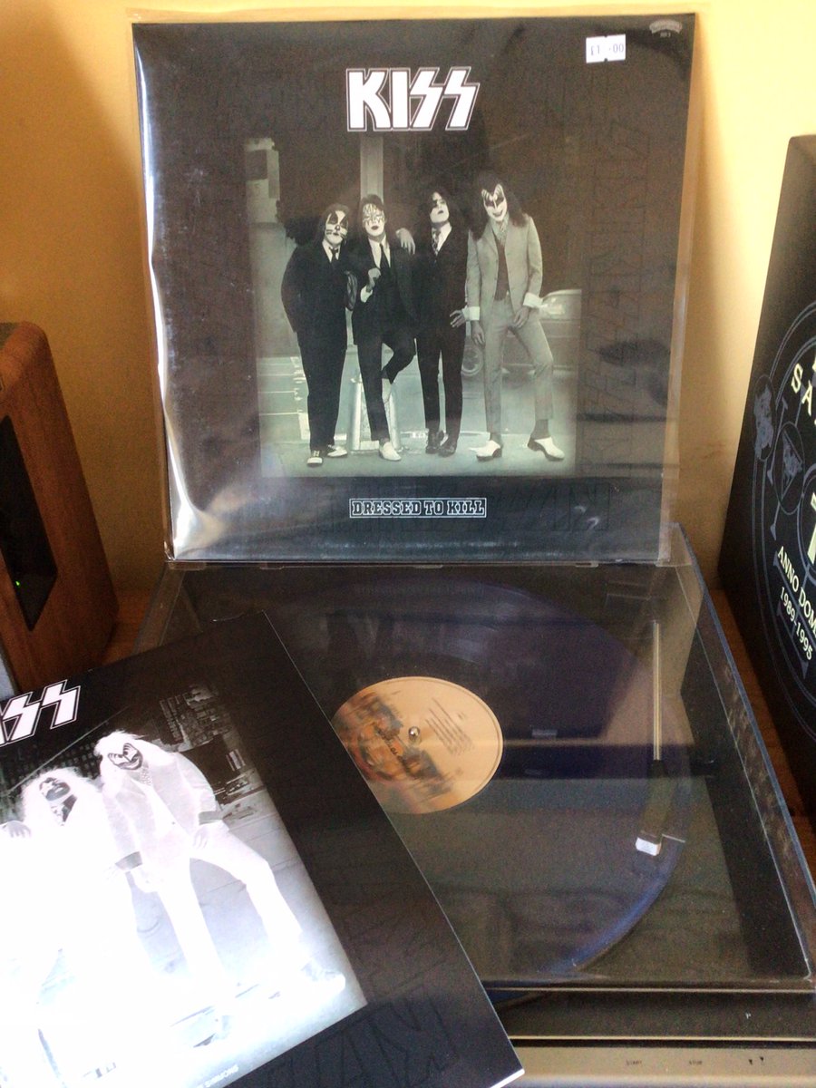 Jeremy Weltman π¬π§π₯πΈπ€πΊ (@jeremy_weltman) on Twitter photo Just purchased from my local record store. Second hand, blue vinyl, in great nick too, with poster, Β£16. <a href="/kiss/">KISS</a> π€πͺ Just purchased from my local record store. Second hand, blue vinyl, in great nick too, with poster, Β£16. <a href="/kiss/">KISS</a> π€πͺ