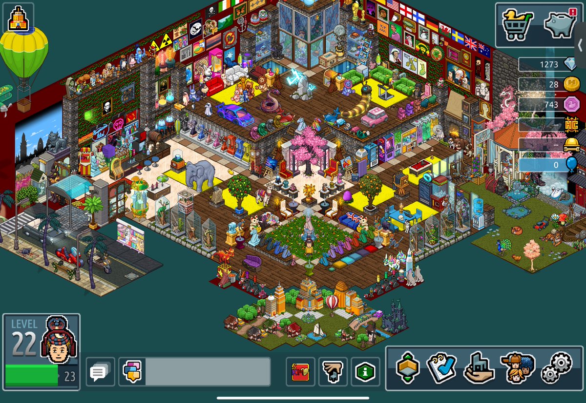 Stevewalpole100's tweet photo. @Habbo my favorite habbo ,memories is collecting all these rare in my room Been on habbo years now :) #Habbo25 https://t.co/W4I58csfRC