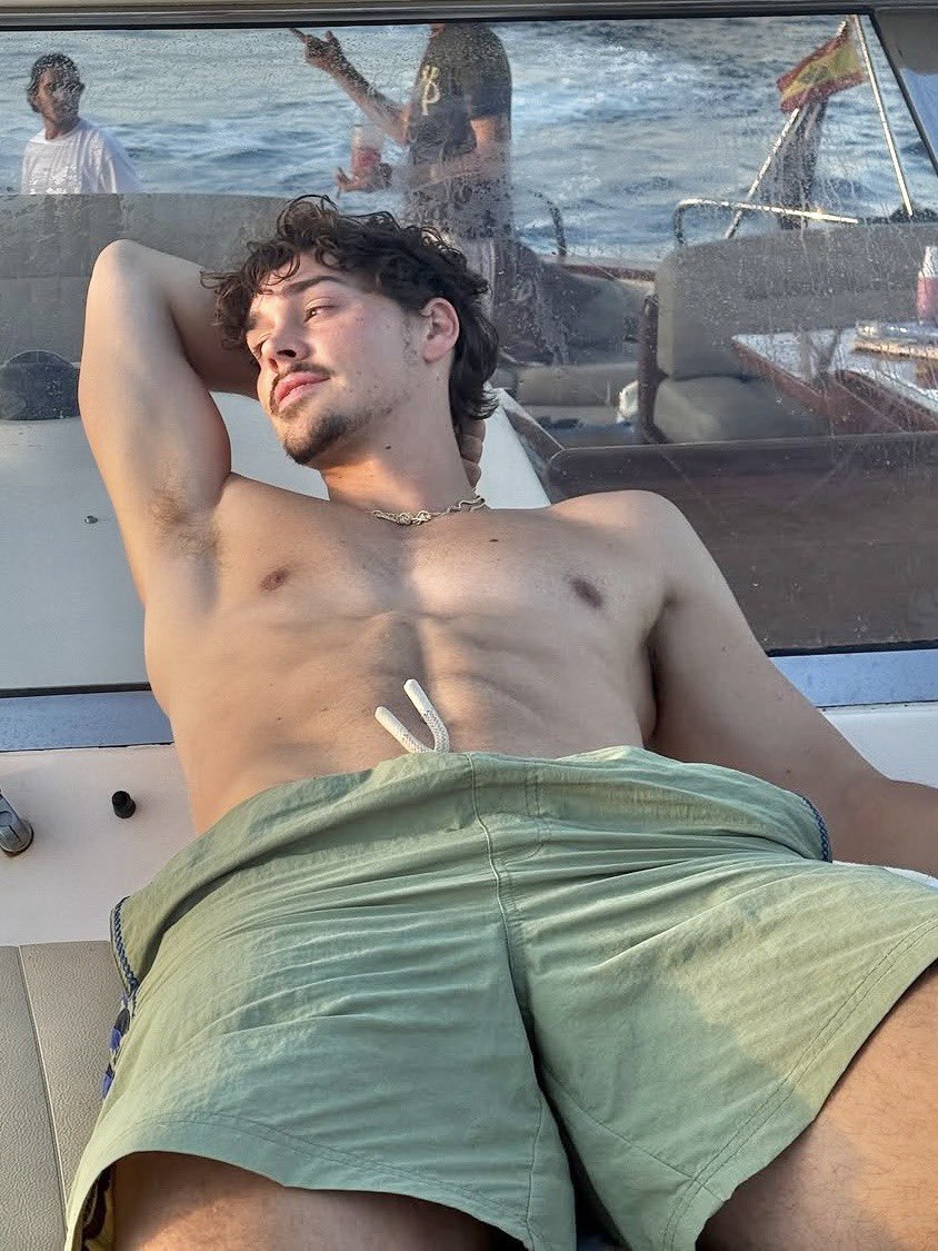 #𝟐𝟑 — 𝐃𝐄𝐀𝐍 .ᐟ tweet media