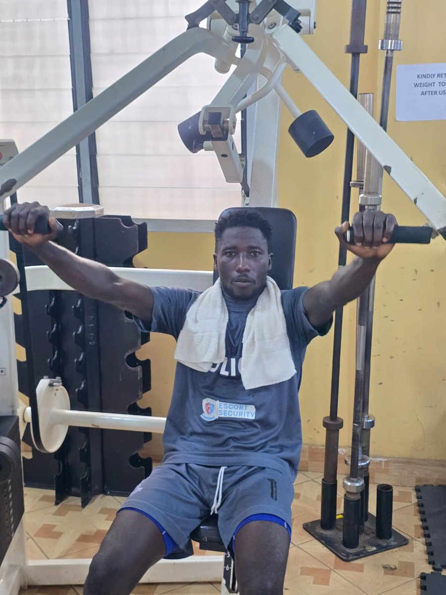 PNationals_fc's tweet photo. It's gym day!🔁🏋️‍♂️
Cardio workout
A mix of strength, speed, and agility training include upper &amp; lower body workouts.. 
#Cardio #strength #endurance #toughness 
💥🦵⚽️

#Gymwork🏝️

#preseason

#TeamPolice 💙
#WeArePolice👮🏾‍♂️
#PNFC
#AccessBank https://t.co/HF2DlgCZgM