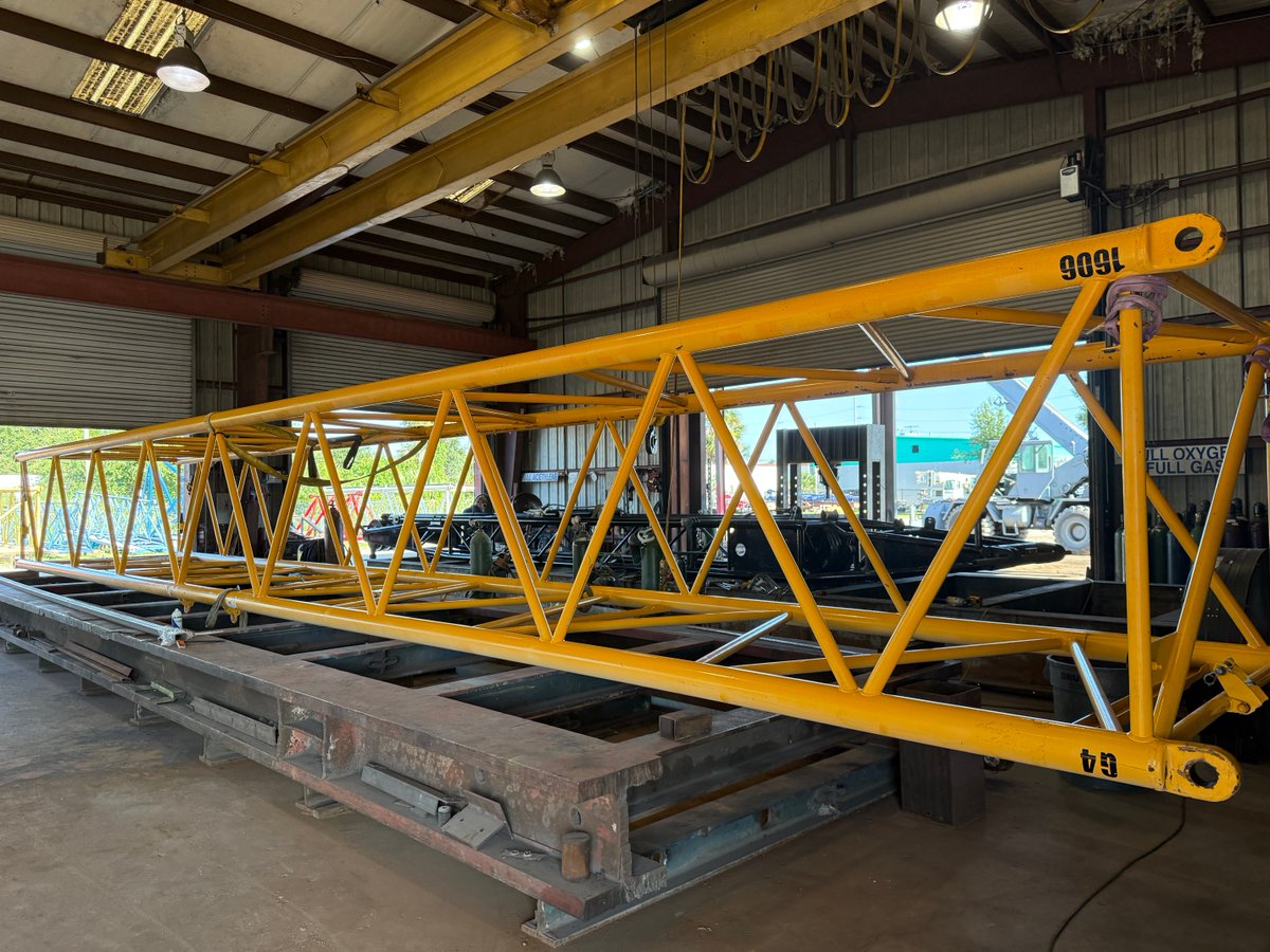 After all these years of repairing crane booms it still amazes me how big an actual 40ft insert section is sitting on one our tables.