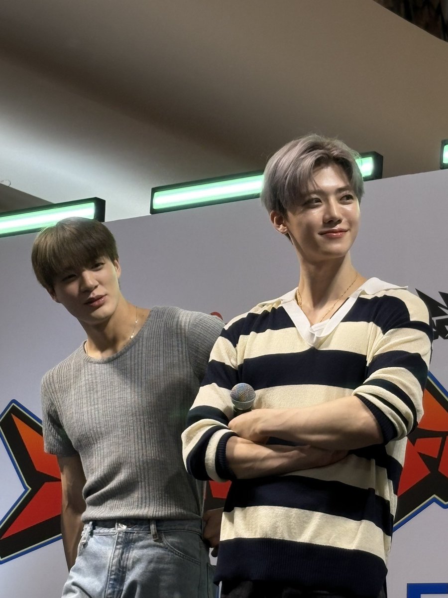 까우 lll tweet media