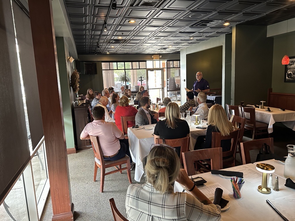 NKYCollab's tweet photo. Our Collaborative was privileged to be joined by the staff attorneys for NKY Family Court judges at this year’s judicial panel luncheon.

They shared insights on their role, emerging challenges in family law, and best practices for effective case management.

#CollaborativeLaw https://t.co/LyZIvaW04R