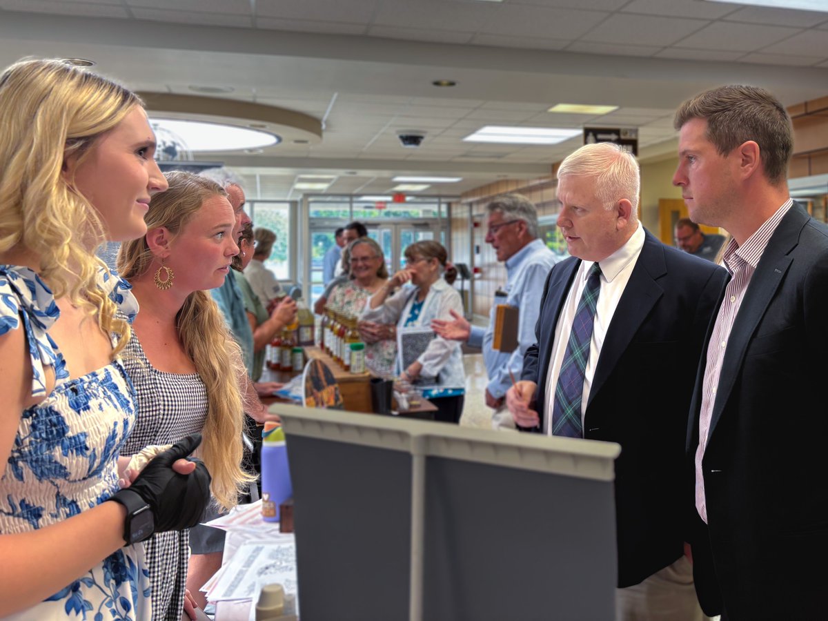 It's always amazing to see the impact of our RD loans and grants. Meeting up with previous awardees like the Painterland Sisters and catching up on new initiatives.