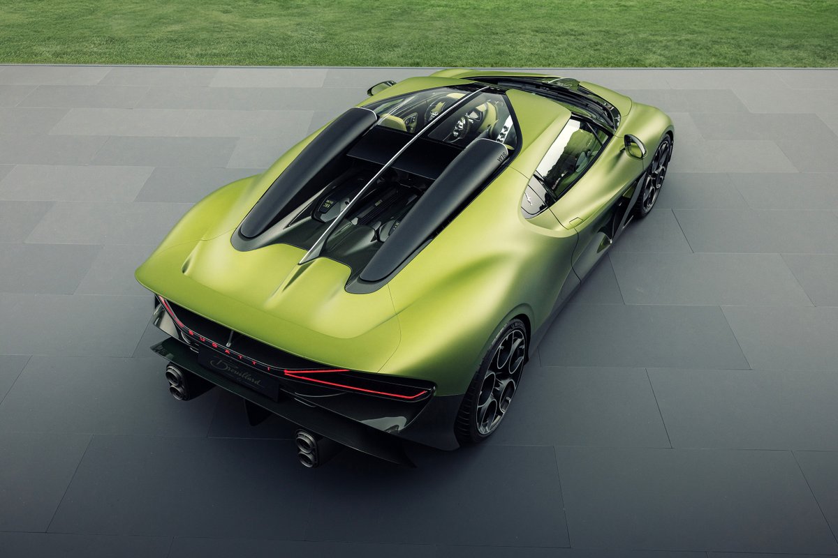 Bugatti's tweet image. From Molsheim to Monterey Car Week. ​

Today, the BUGATTI BROUILLARD begins the Programme Solitaire era with its public debut.​

#BUGATTI #SOLITAIRE #BUGATTIBrouillard #MCW25 #TheQuail​
–​
bugatti.link/consumption