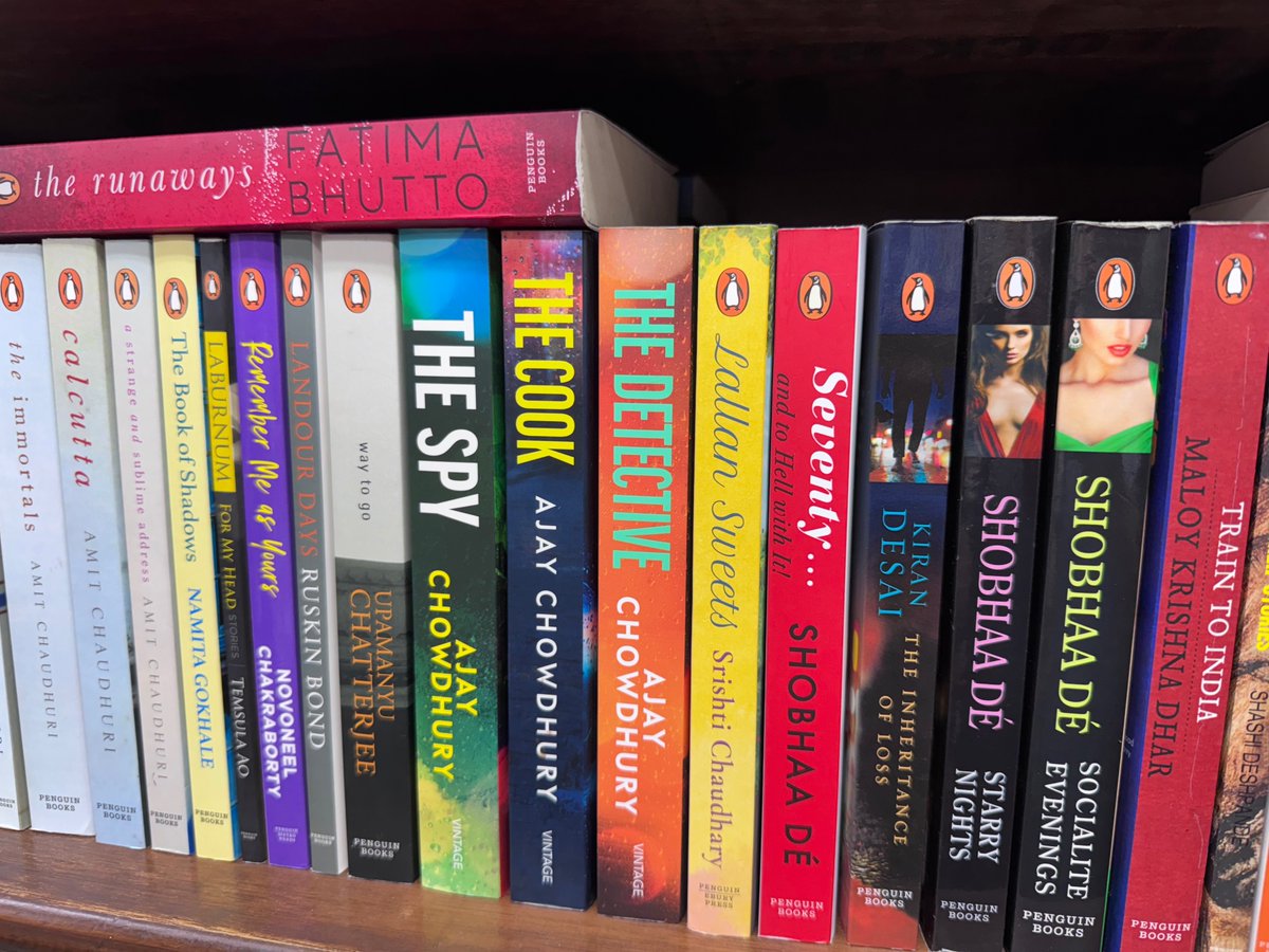 ajaychow's tweet image. Always a nice surprise to find your books in a lovely bookshop in Delhi and then be asked to sign them! Thanks @Bahrisons_books