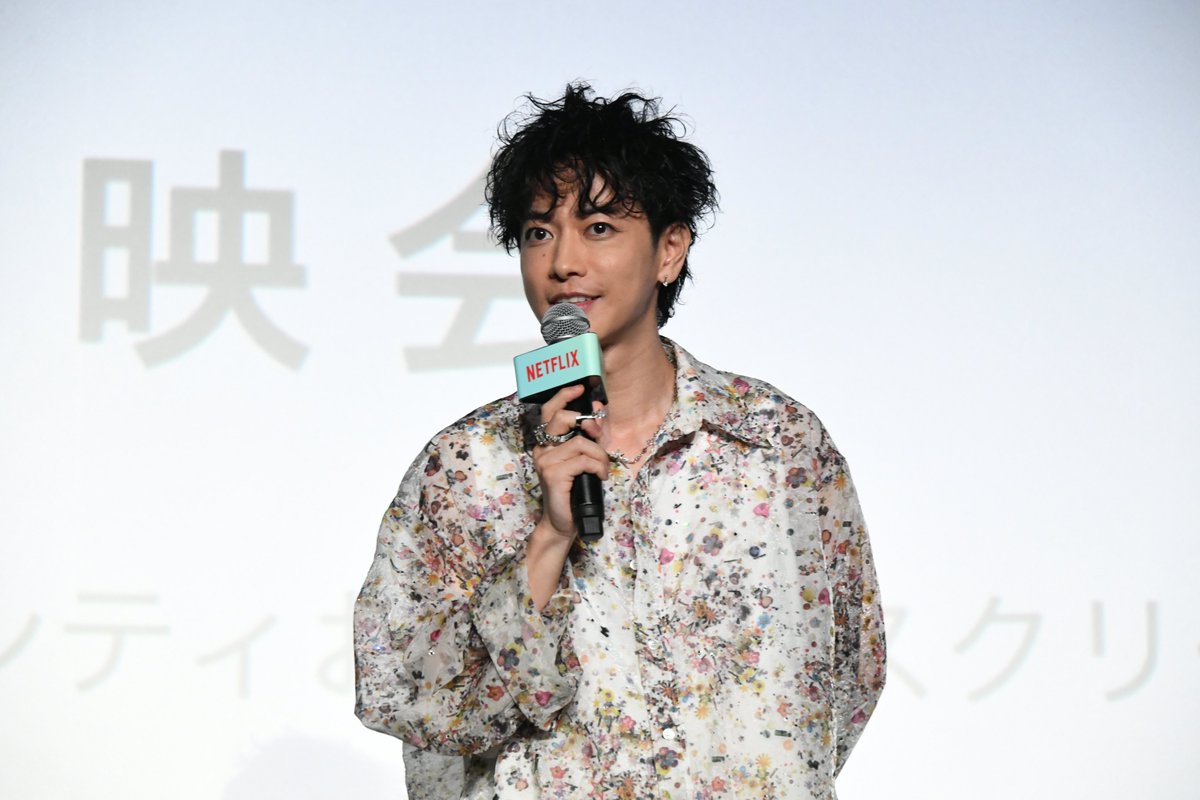 グラスハート 体感上映 配布物 グラスハート』体感上映会🎬 9話上映後、佐藤健と宮﨑優が登場