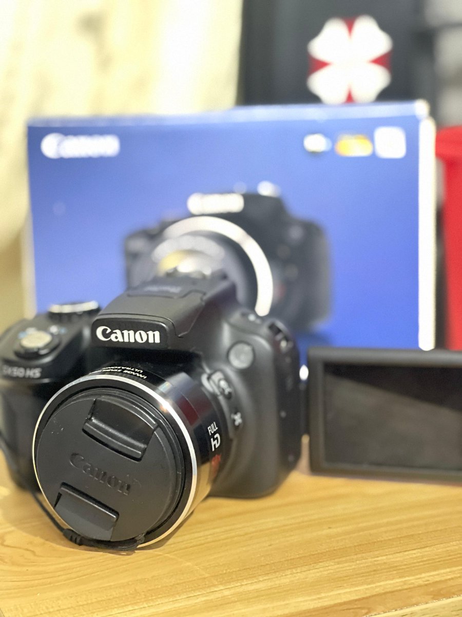 qyyalwayspretty's tweet photo. wts canon sx50 hs camera
minus no charger
spesifikasi dan hasil foto boleh chat ya
bisa oren 

🏷️2.000.000 
#digicam #canon https://t.co/e4I3kSaumH