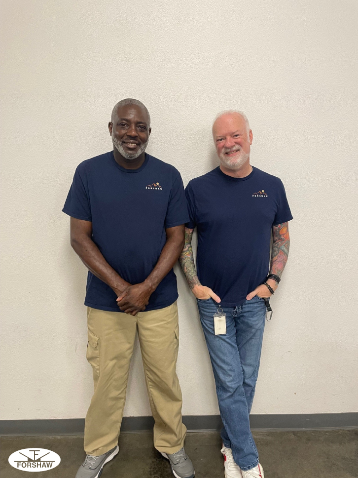 Forshaw_Inc's tweet image. Coworkers that slay together stay together 📸😂
They say you’ve reached peak teamwork when you start showing up in matching outfits, Fridays are for twinning! 

#FORSHAW #TeamFORSHAW #Teamwork #Twinning #PMP #PestManagement