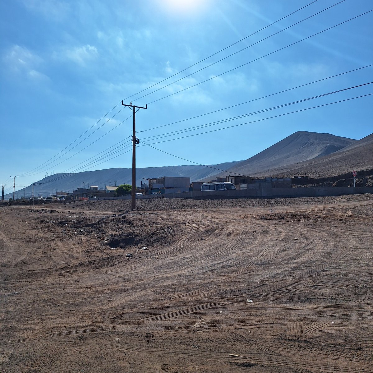 Yyy.. que estan volviendo las tomas VIP. Pero ahora les pavimentaron???? #imaantofagasta #antofagasta